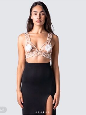 White Floral Pearl Lace Bralette Finesse XS/S